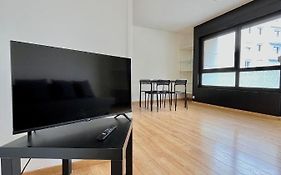 Ponsardin- Appartement Avec Balcon Et Parking