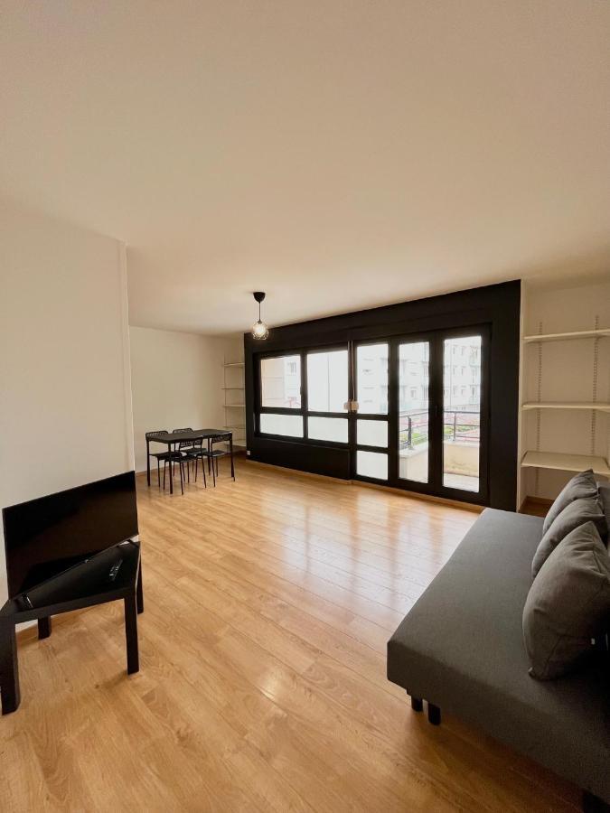 Ponsardin- Appartement Avec Balcon Et Parking Reims Buitenkant foto