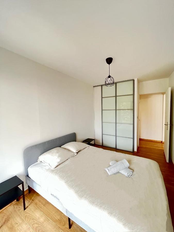 Ponsardin- Appartement Avec Balcon Et Parking Reims Buitenkant foto